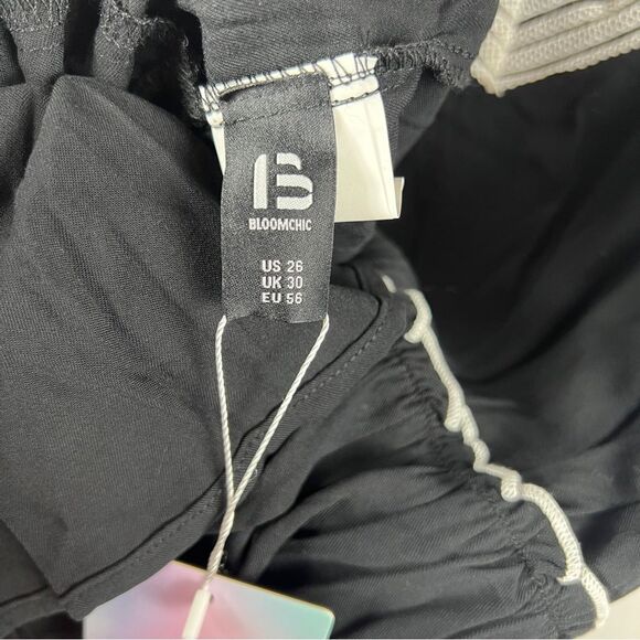 NWT Bloomchic Black w/White Embroidery Babydoll Blouse 0453 - Picture 6 of 10